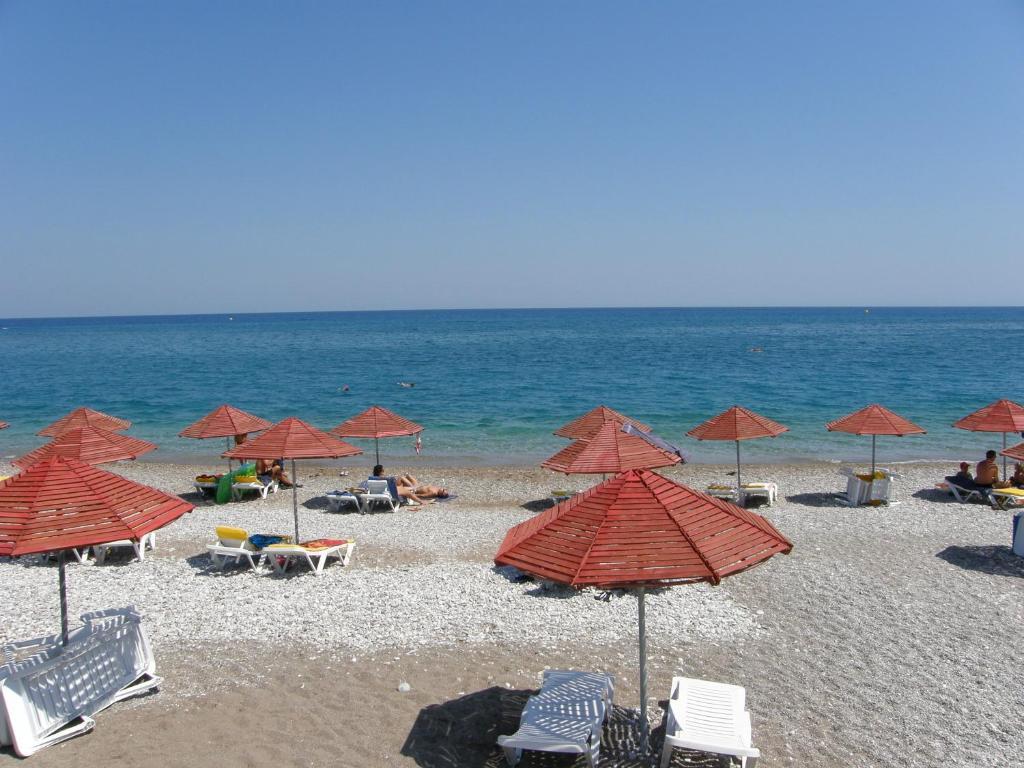 Relax Hotel Kolymbia Exterior photo